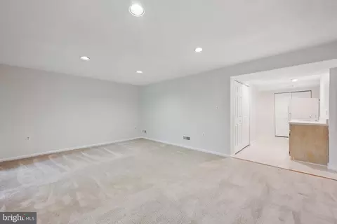2327 London Bridge Dr, Silver Spring, MD 20906 photo 31