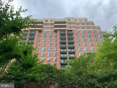 11700 Old Georgetown Rd #1108, Rockville, MD 20852