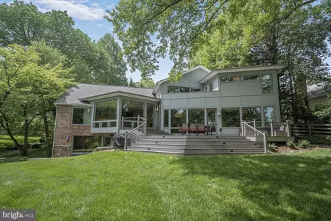 8811 Jones Mill Rd, Chevy Chase, MD 20815