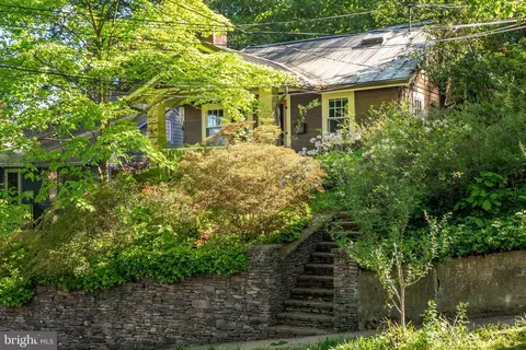 123 Sherman Ave, Takoma Park, MD 20912