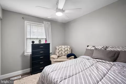 Bedroom - 1949 Catoctin Ter, Silver Spring, MD 20906 photo 6 of 8