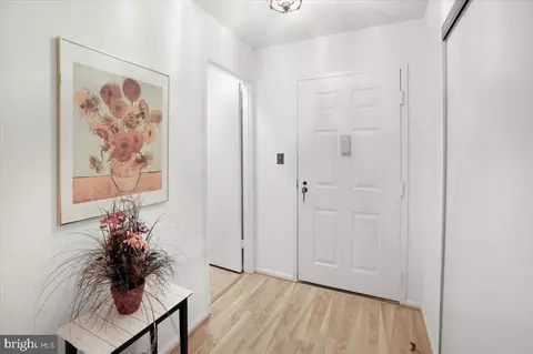 15107 Interlachen Dr #2-625, Silver Spring, MD 20906 photo 3