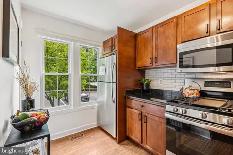 14301 Long Green Dr, Silver Spring, MD 20906 photo 5
