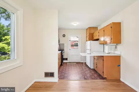 13401 Dauphine St, Silver Spring, MD 20906 photo 7