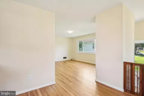 13401 Dauphine St, Silver Spring, MD 20906 photo 36