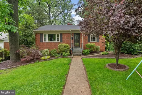 214 Whitmoor Ter, Silver Spring, MD 20901