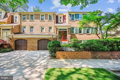 11337 Empire Ln, Rockville, MD 20852