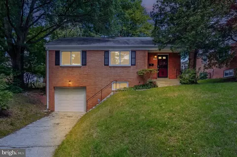 1102 Jackson Ave, Takoma Park, MD 20912