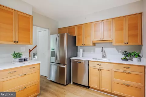Kitchen - 808 Gregorio Dr, Silver Spring, MD 20901 photo 2 of 2