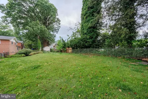 Exterior - 808 Gregorio Dr, Silver Spring, MD 20901 photo 7 of 7