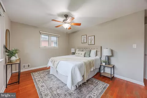 Bedroom - 808 Gregorio Dr, Silver Spring, MD 20901 photo 2 of 8