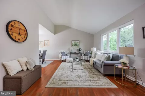 Living - 808 Gregorio Dr, Silver Spring, MD 20901 photo 1 of 2