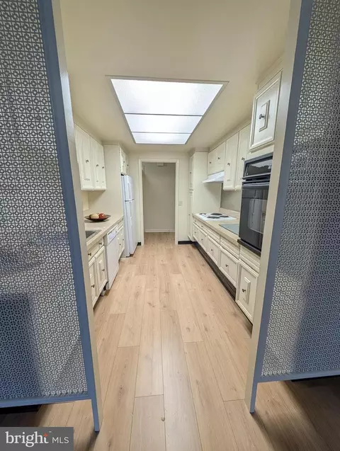Kitchen - 3576 Chiswick Ct #34-2A, Silver Spring, MD 20906 photo 8 of 8