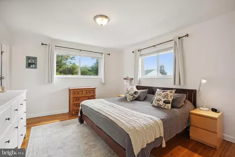 Bedroom - 10403 Conover Dr, Silver Spring, MD 20902 photo 1 of 7