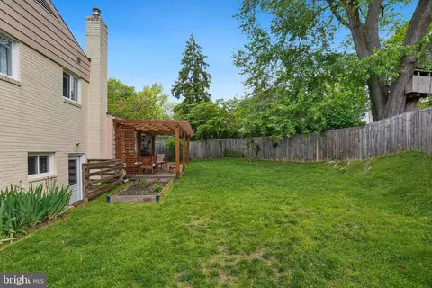 Exterior - 10403 Conover Dr, Silver Spring, MD 20902 photo 9 of 9