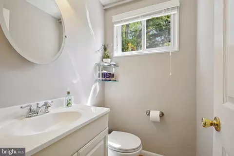 Bath - 10403 Conover Dr, Silver Spring, MD 20902 photo 3 of 3