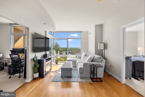 5750 Bou Ave #1113, Rockville, MD 20852