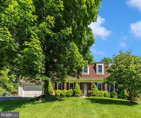10808 Middleboro Dr, Damascus, MD 20872