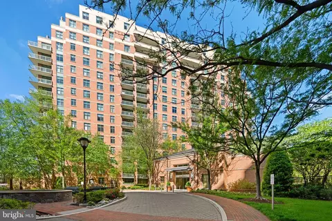 11700 Old Georgetown Rd #1104, North Bethesda, MD 20852