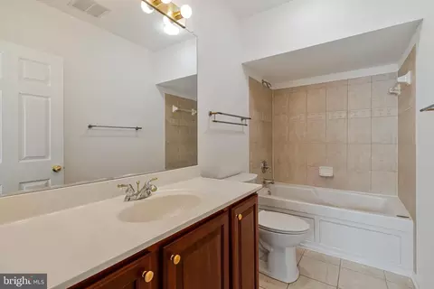11358 King George Dr #10, Wheaton, MD 20902 photo 8