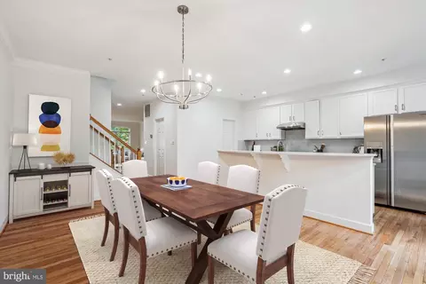 1628 Piccard Dr, Rockville, MD 20850
