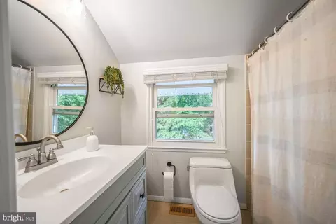 9408 Hale Pl, Silver Spring, MD 20910 photo 18