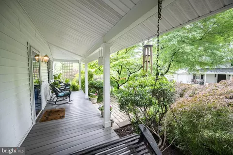 9408 Hale Pl, Silver Spring, MD 20910 photo 2