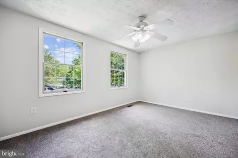 1279 Elm Grove Cir, Silver Spring, MD 20905 photo 13