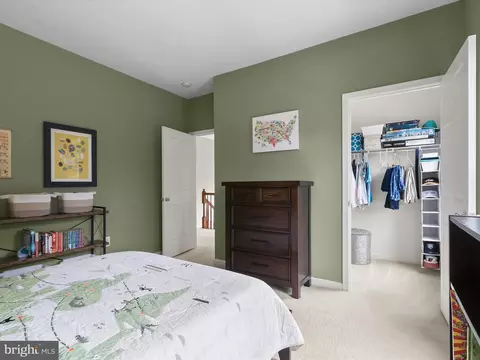 Bedroom - 9808 Darcy Forest Dr, Silver Spring, MD 20910 photo 10 of 15
