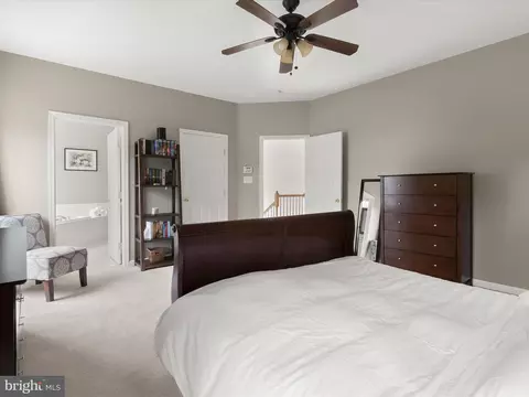 Bedroom - 9808 Darcy Forest Dr, Silver Spring, MD 20910 photo 3 of 15