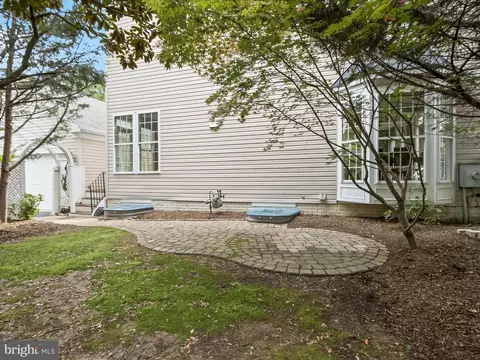 Exterior - 9808 Darcy Forest Dr, Silver Spring, MD 20910 photo 6 of 12