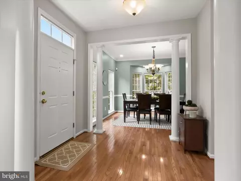 Entry Way - 9808 Darcy Forest Dr, Silver Spring, MD 20910 photo 4 of 11