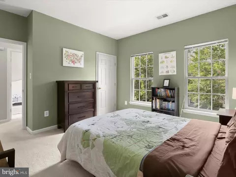 Bedroom - 9808 Darcy Forest Dr, Silver Spring, MD 20910 photo 9 of 15