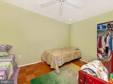 Bedroom - 2350 Sun Valley Cir, Silver Spring, MD 20906 photo 4 of 6