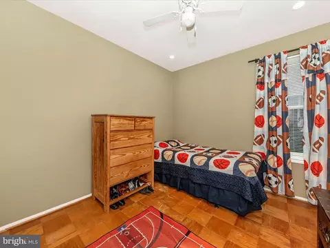 Bedroom - 2350 Sun Valley Cir, Silver Spring, MD 20906 photo 1 of 6