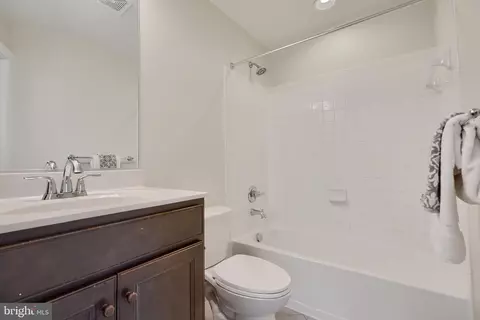 2411 Auden Dr, Silver Spring, MD 20906 photo 9