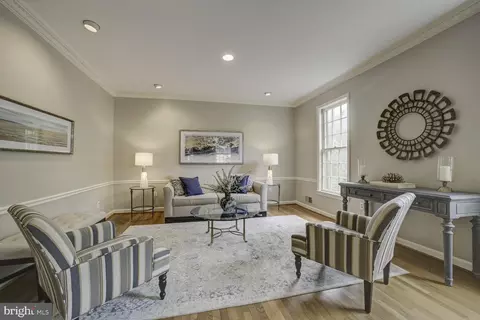 Living - 10013 Ormond Rd, Potomac, MD 20854 photo 5 of 7