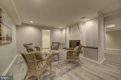 Living - 10013 Ormond Rd, Potomac, MD 20854 photo 7 of 7