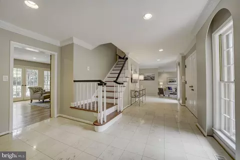 Entry Way - 10013 Ormond Rd, Potomac, MD 20854 photo 2 of 4