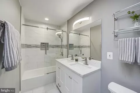 Bath - 10013 Ormond Rd, Potomac, MD 20854 photo 5 of 6
