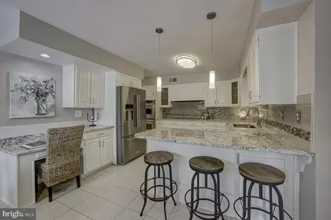 Kitchen - 10013 Ormond Rd, Potomac, MD 20854 photo 2 of 3