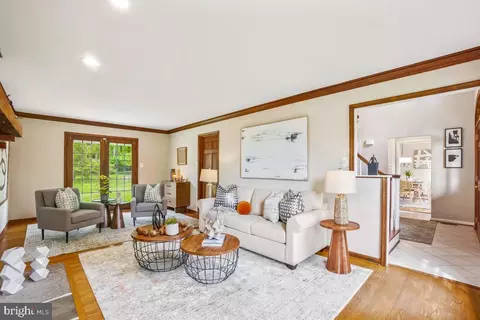 121 Farmgate Ln, Silver Spring, MD 20905 photo 9