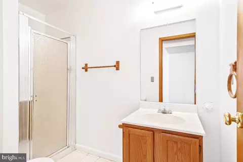 121 Farmgate Ln, Silver Spring, MD 20905 photo 44