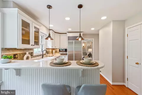 121 Farmgate Ln, Silver Spring, MD 20905 photo 18