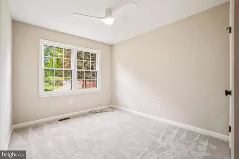 121 Farmgate Ln, Silver Spring, MD 20905 photo 38