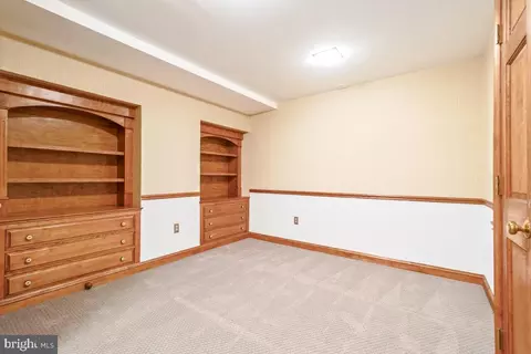 121 Farmgate Ln, Silver Spring, MD 20905 photo 45