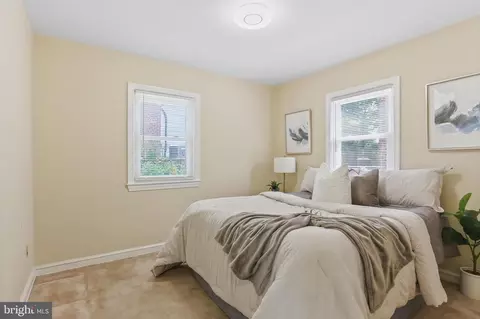 Bedroom - 10509 Huntley Pl, Silver Spring, MD 20902 photo 5 of 6