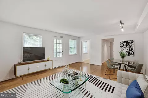 Living - 2240 Washington Ave #101A, Silver Spring, MD 20910 photo 1 of 3