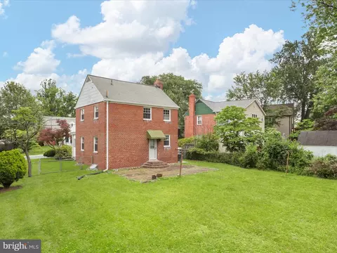 Exterior - 1808 Cody Dr, Silver Spring, MD 20902 photo 6 of 9