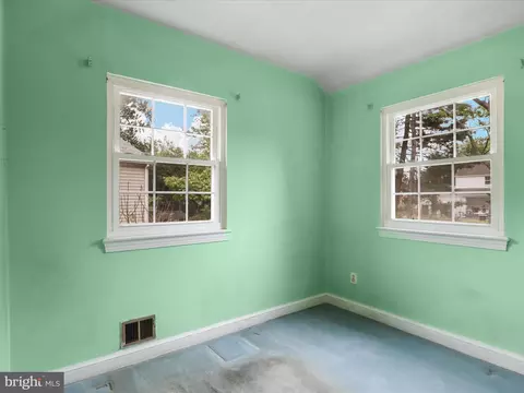 Bedroom - 1808 Cody Dr, Silver Spring, MD 20902 photo 1 of 7